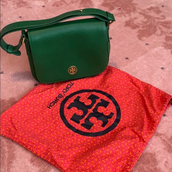 Tory burch robinson tote